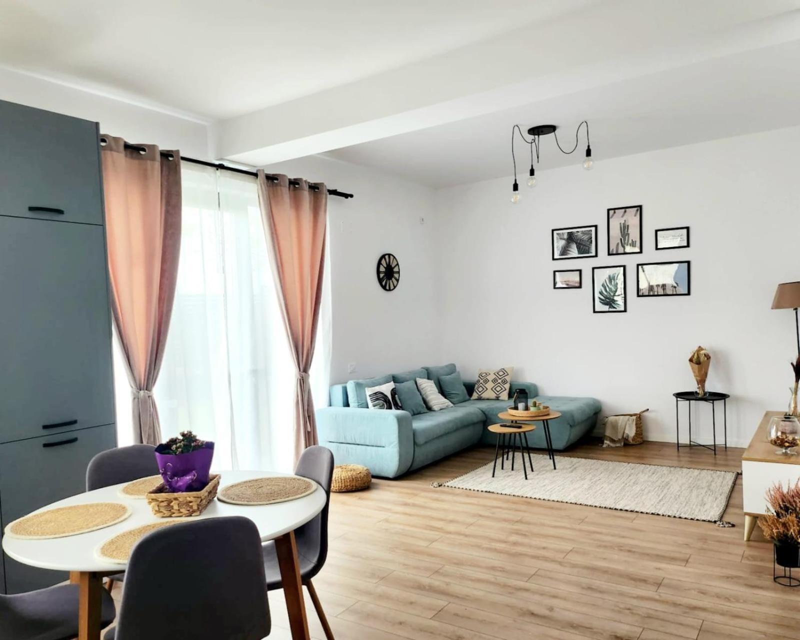Adm Cozy Home - Entire Private House&Garden Tunari  Екстер'єр фото